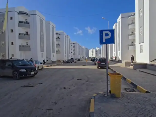 مجمع سكني مُسلَّم بمرافقه